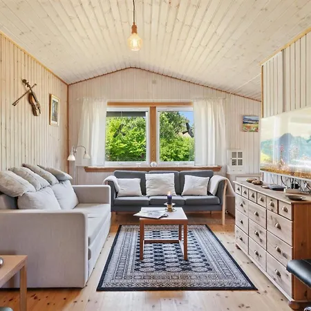 Ludvika - 350m From The Sea By Interhome