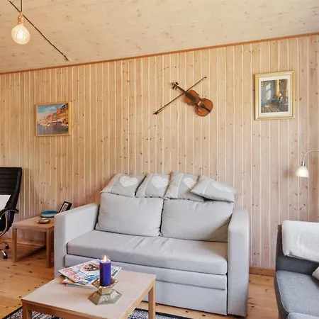 Ludvika - 350m From The Sea By Interhome